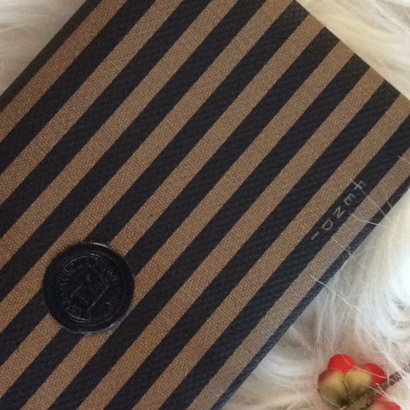 💞FENDI 💞calendar note book - Picture 3 of 10